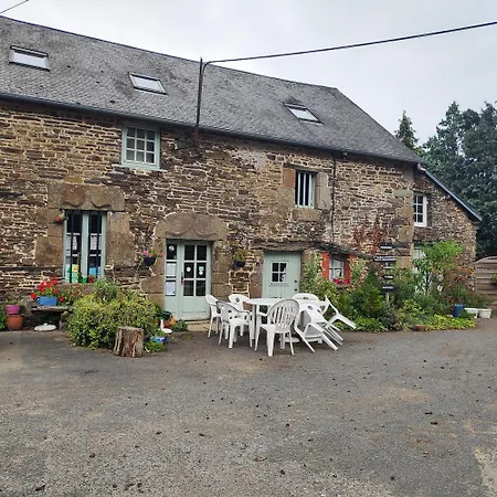 Ferme De La Gortiere * Le Teilleul